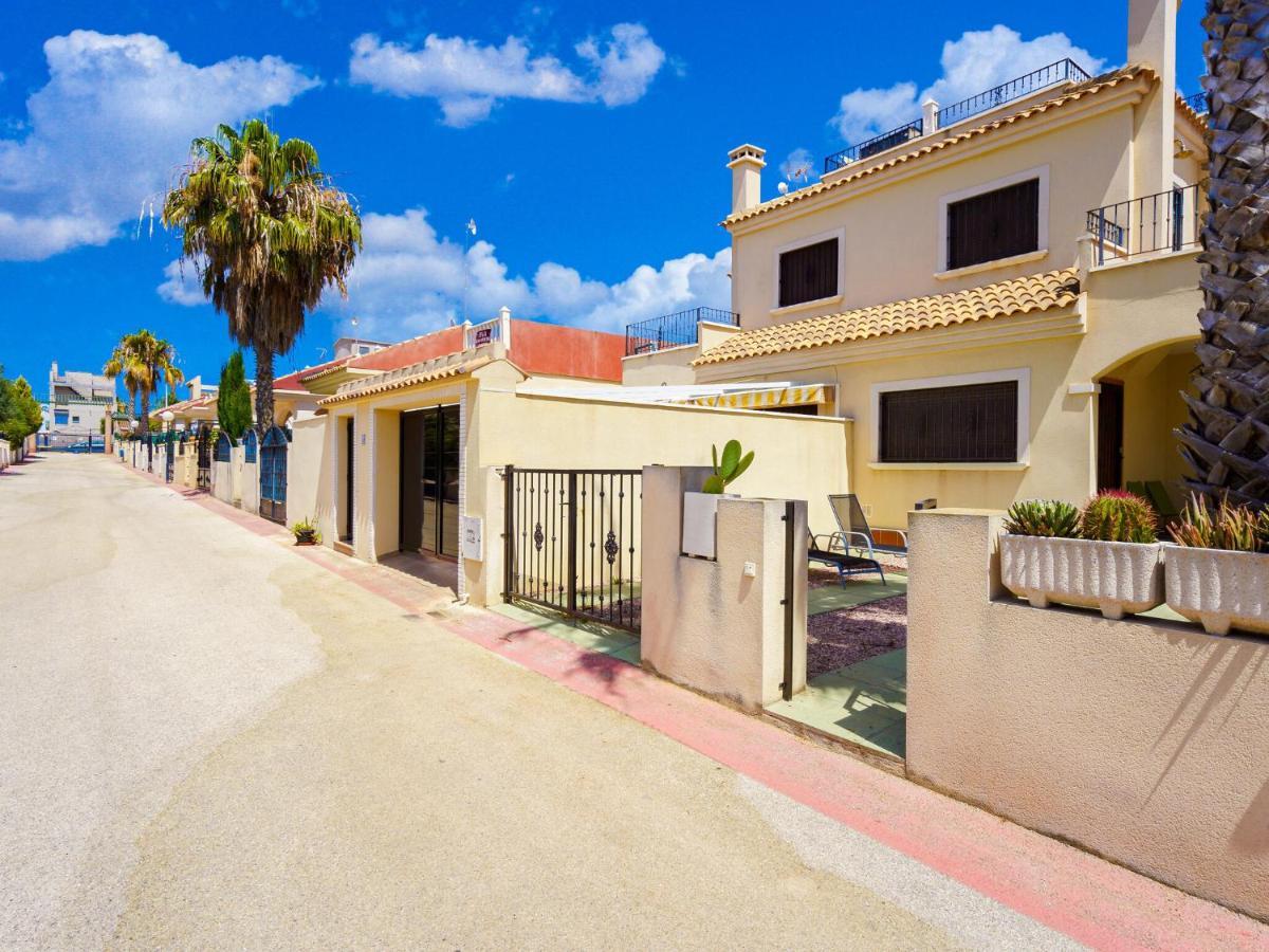 Belvilla By Oyo Casa Noain Torrevieja Rom bilde
